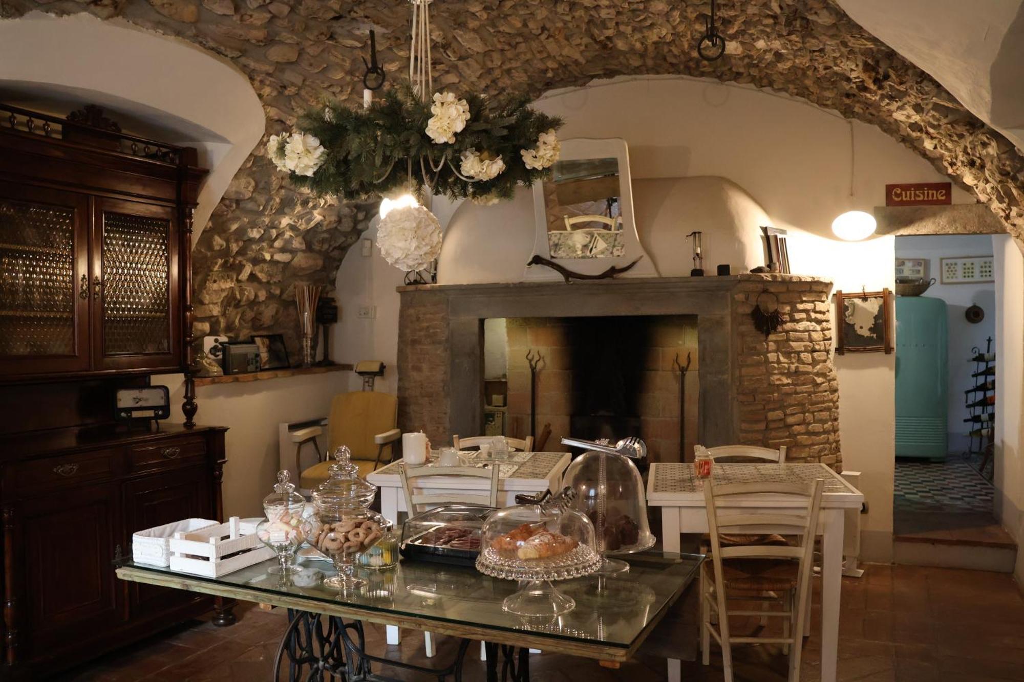 Adrara San Rocco Bed And Breakfast Casa Del Nonno المظهر الخارجي الصورة