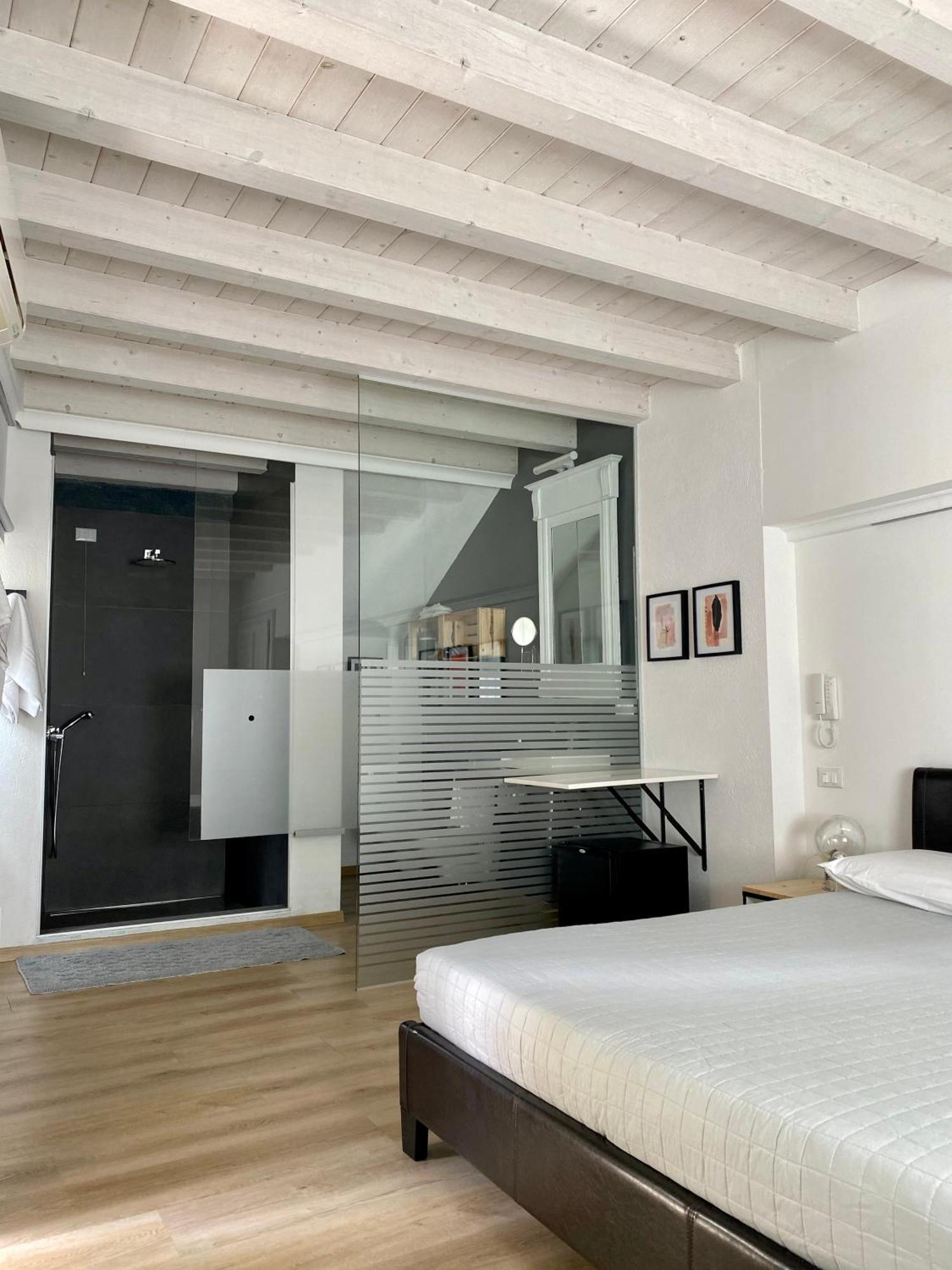 Adrara San Rocco Bed And Breakfast Casa Del Nonno المظهر الخارجي الصورة