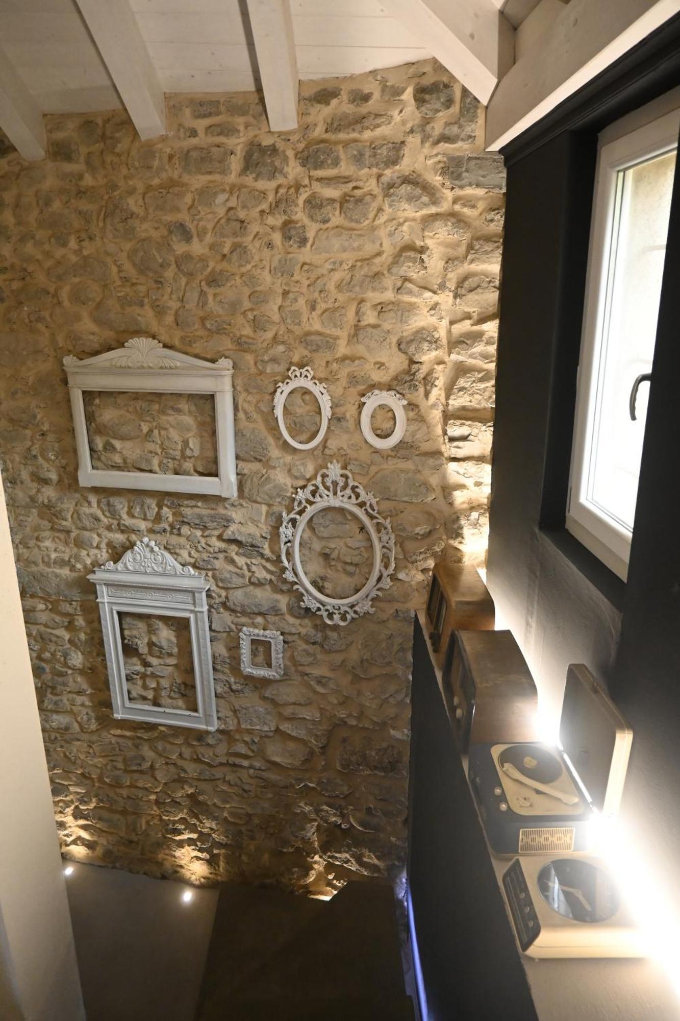 Adrara San Rocco Bed And Breakfast Casa Del Nonno المظهر الخارجي الصورة